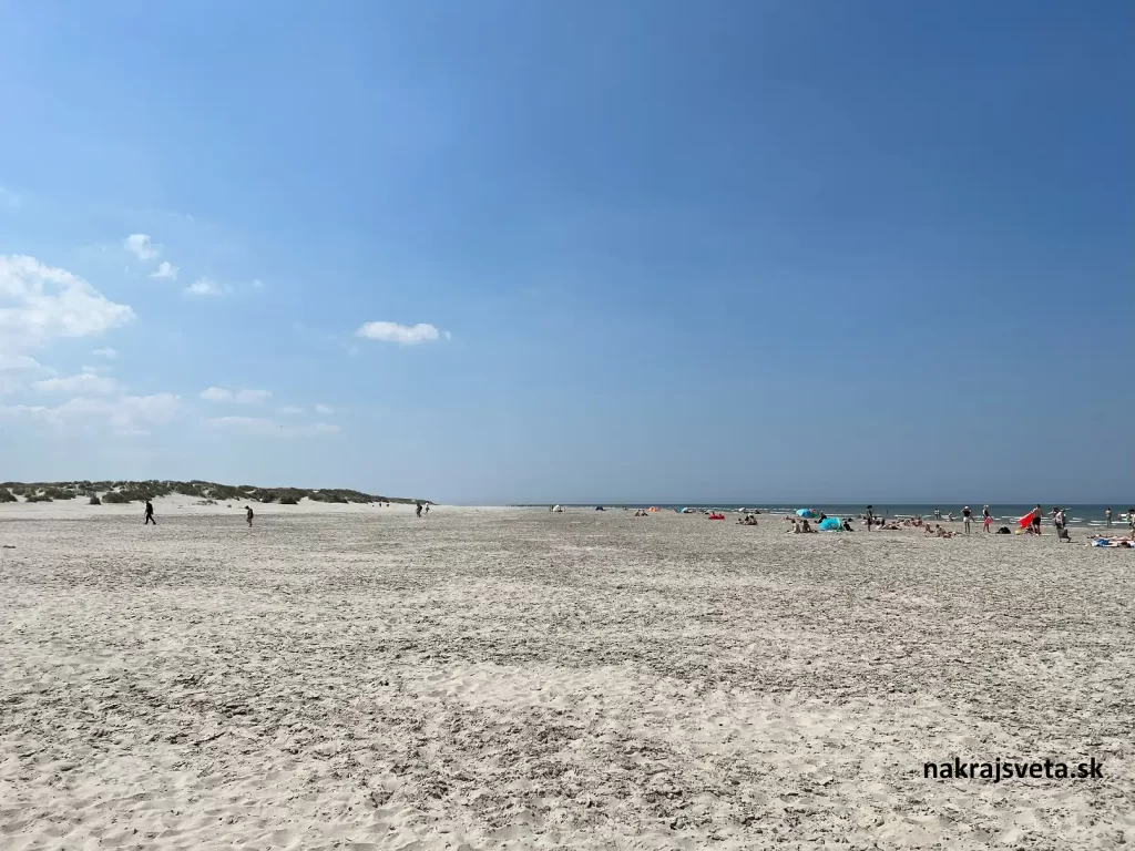 cestovanie holandsko Schiermonnikoog plaz