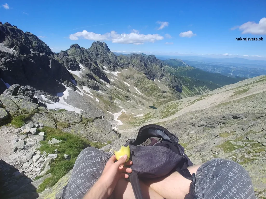 náročná túra orlia prť ruksak jedlo tatry